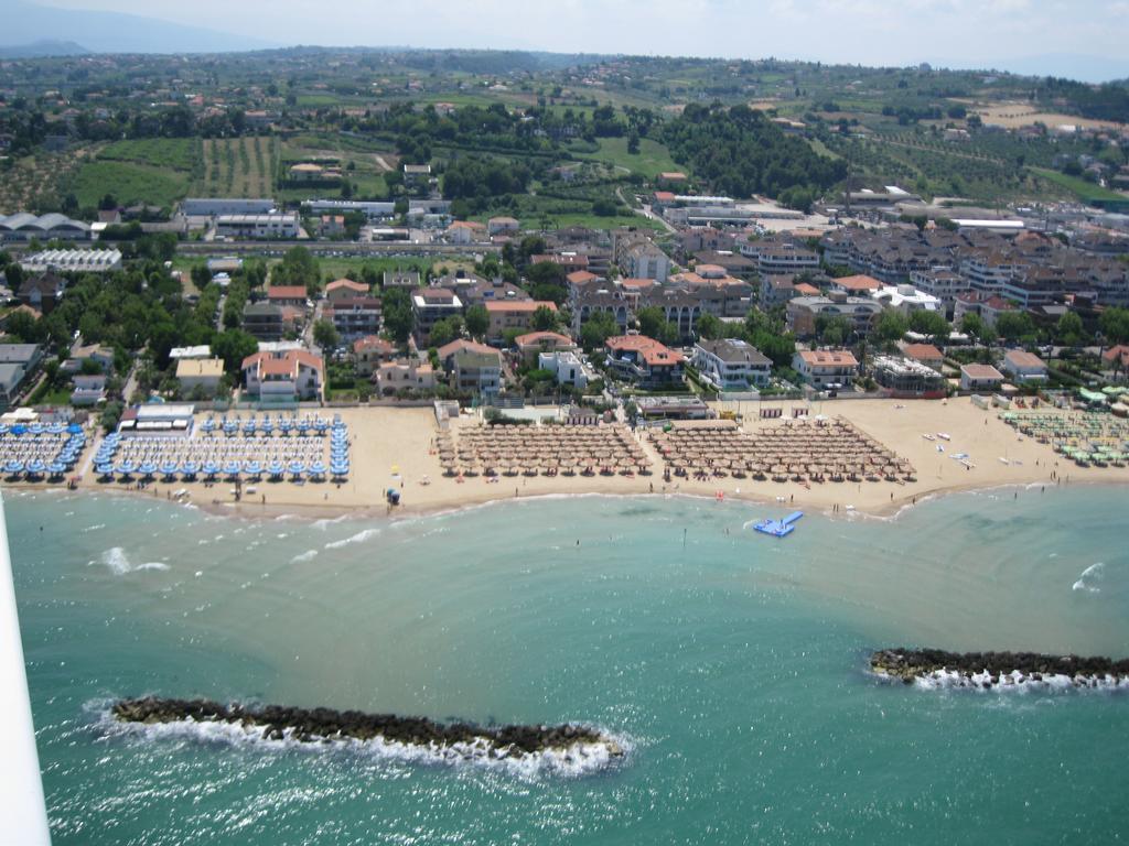 Appartement Holiday Dreams à Francavilla Al Mare Extérieur photo