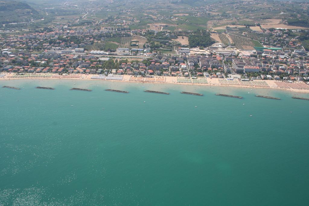 Appartement Holiday Dreams à Francavilla Al Mare Extérieur photo